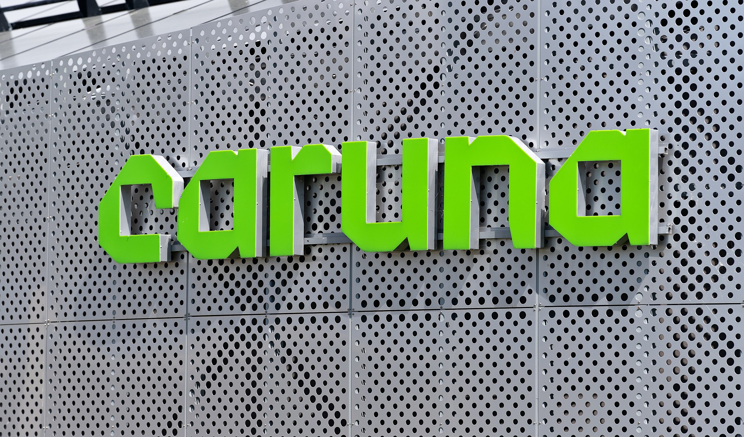 Sähköttä jäi Uudellamaalla enää kymmeniä – Carunan mukaan korjaus jatkuu, varovaisuus ei lopu