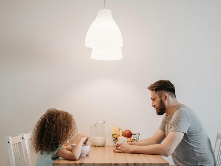 Lapsiperheiden kotipalvelu muuttuu maksuttomaksi – lohjalaisperheiden arki saa kaivattua tukea