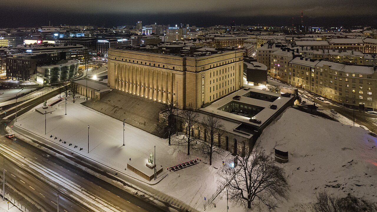 Hallitus vei eteenpäin määräaikaisten työsopimusten muutoksia – vaikutukset näkyvät myös Lohjan työmarkkinoilla