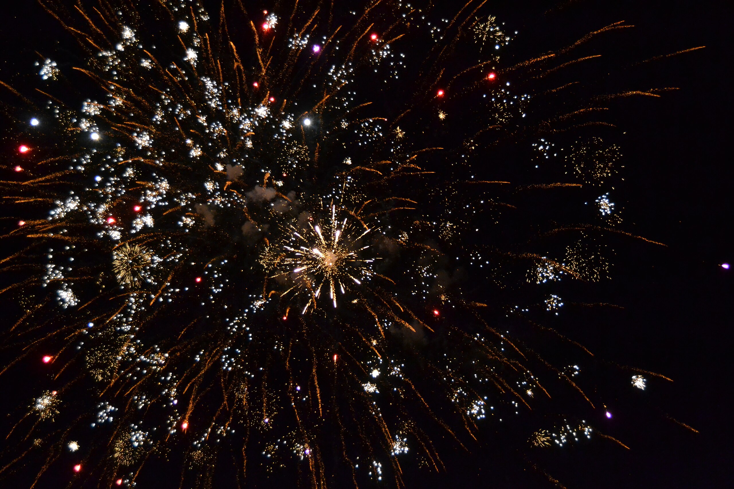 Suomessa ilotulitekeskustelu sai uuden kierroksen – kansalaisaloite vei kiellon eduskunnan pöydälle