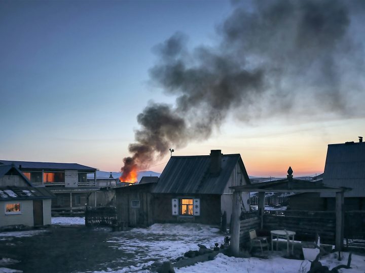 Omakotitalopalo hälytti Lohjalla 3.1.2026 – iltaan mahtui kiireinen sammutuskeikka