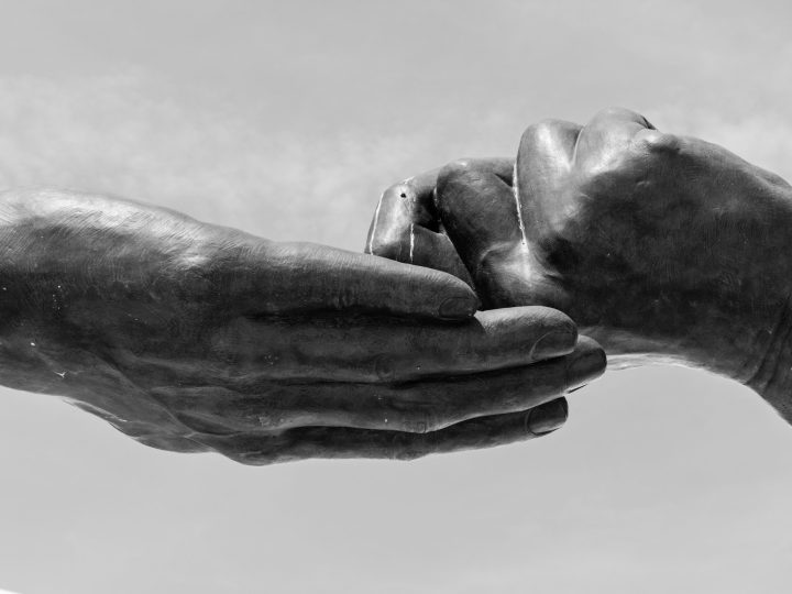 THL lisää turvakotipaikkoja – myös Lohjalla muistutus avun saatavuudesta ympäri vuorokauden