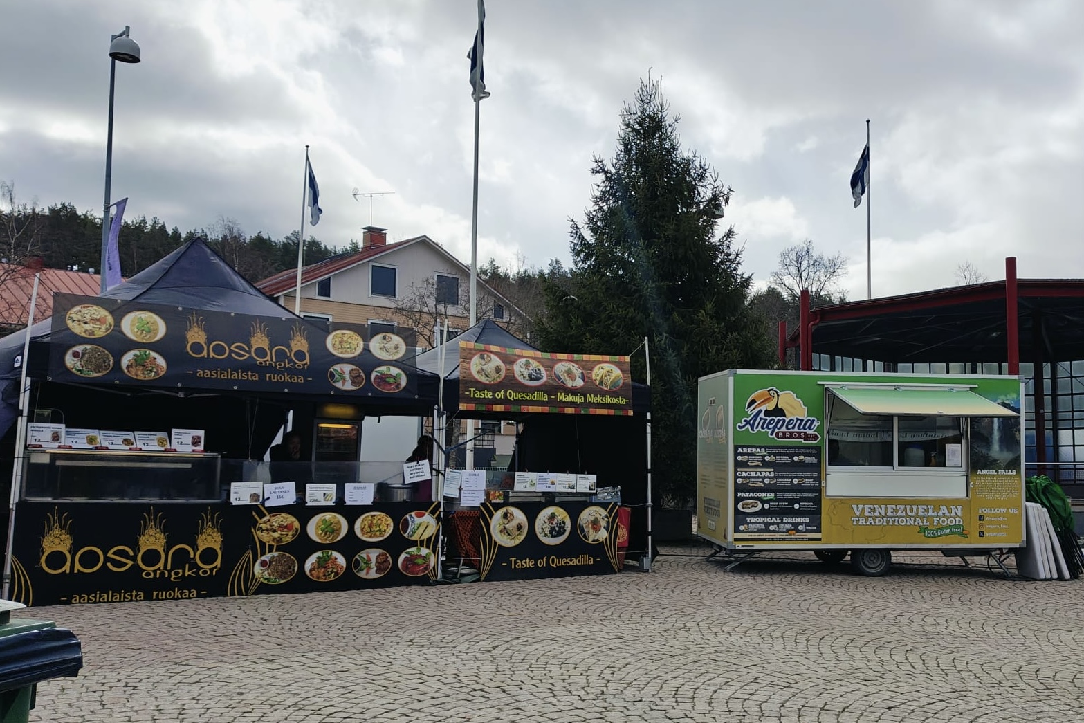 Lohjan menovinkit 27.3.2026: Tytyri Noitaluola, Street Food Siesta, Hevisaurus ja stand up – 10 poimintaa