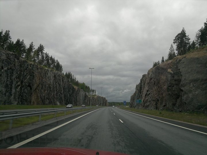 Päällystysrahaa tulee jälleen, mutta Lohjan tieosuudet varmistuvat vasta kevään aikana