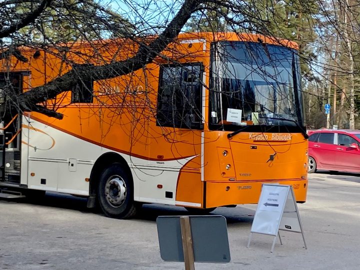 Lohjan menovinkit 2.3.2026: Neidonkeidas, kirjastoauto, ulkoilupäivä ja kaavatilaisuus – 10 poimintaa