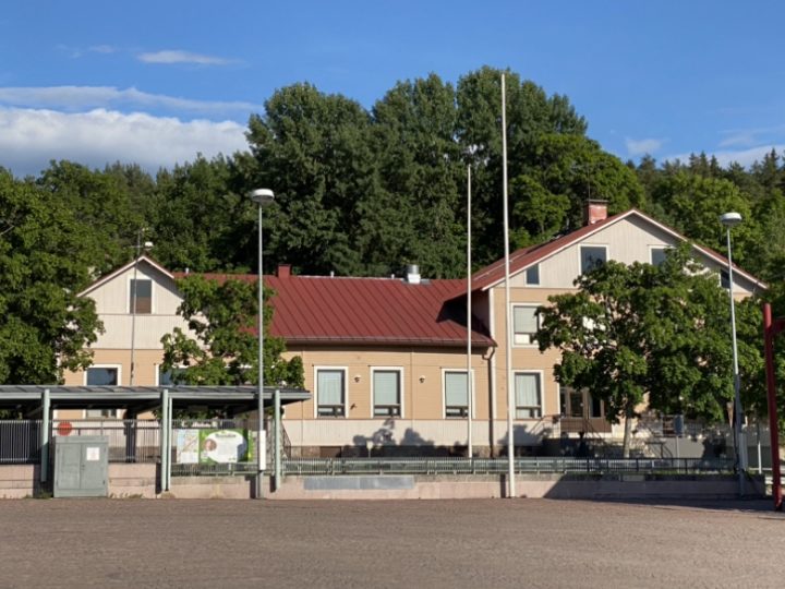 Lohjan menovinkit 7.3.2026: naistenpäivän etkot, Tytyri, teatteria, uimahalli-ilta ja Ismo Alanko – 10 poimintaa