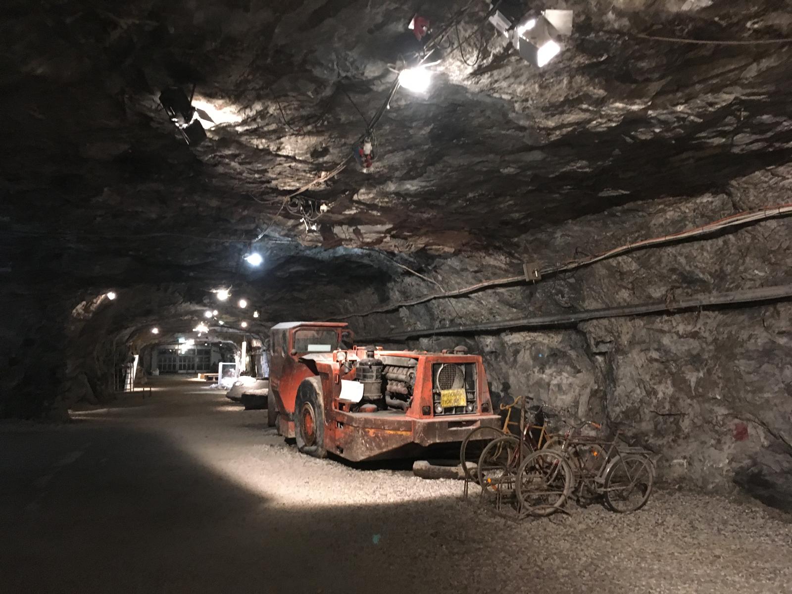 Lohjan menovinkit 6.3.2026: Lapsiparkki, Tytyri, yleisöluistelu, AIKA-vuosinäyttely, kroolikliniikka, luontokuvailta ja Täydelliset häät – 10 poimintaa