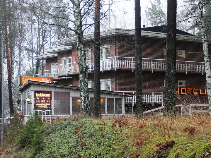 Matkailijaveron valmistelu alkoi – Lohjalla asia koskisi majoitusta, jos laki etenee