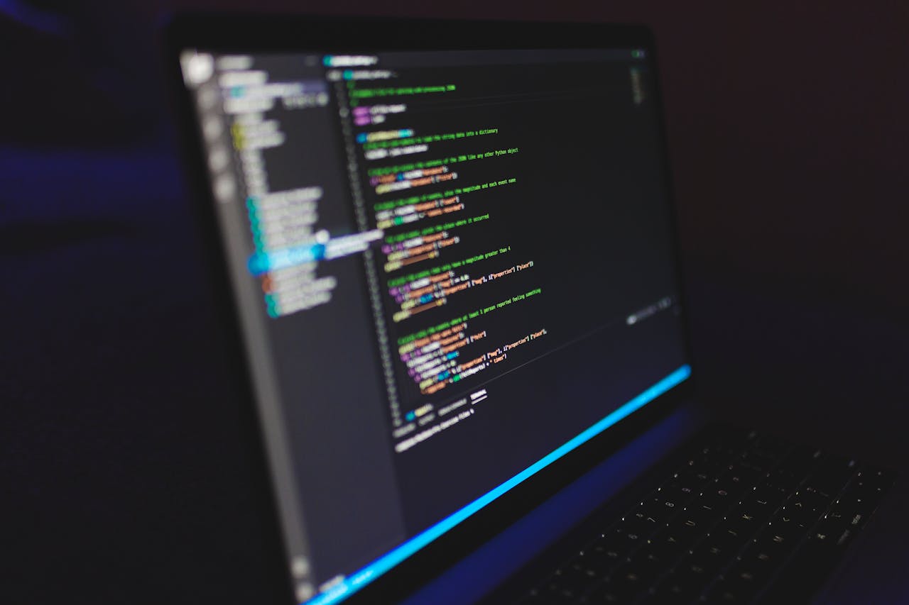 Tekoäly nosti pankkien kyberturvahuolen otsikoihin – Lohjalla tärkein suoja on yhä rauhallinen tarkistaminen