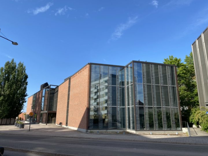 Lehdistönvapauden päivä näkyy myös paikallisen tiedon arjessa – Lohjalla kyse on luottamuksesta lähteisiin