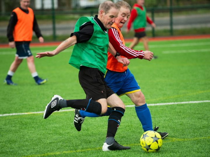 Lohjan menovinkit 19.5.2026: yrittäjäaamiainen, kävelyfutis, kirjailijavieras ja soittajaiset – 10 poimintaa