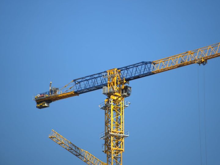 Karstuntielle nousee 18 asunnon kerrostalo – Lohjan keskustan rakennushanke etenee uudella elementtiratkaisulla