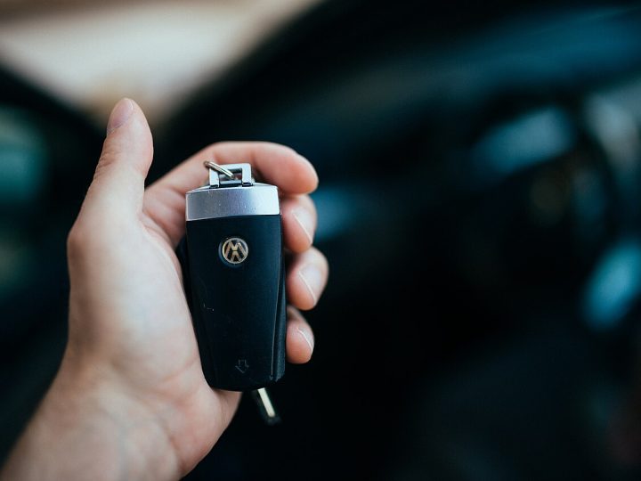 Mitä leasingauto lopulta maksaa? Pelkkä kuukausihinta ei riitä vertailuun