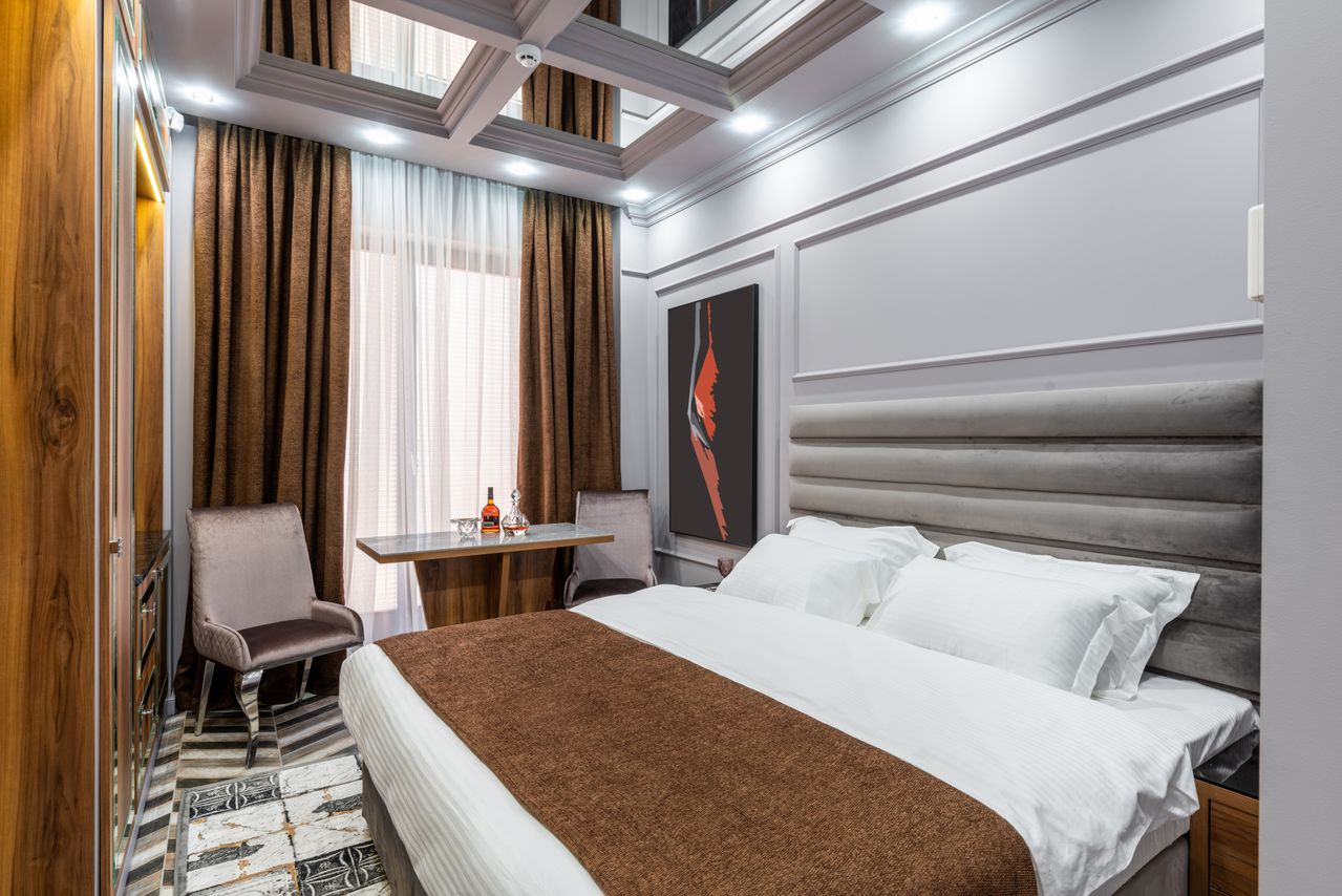 Hotellihuijauksissa käytetään asiakkaiden oikeita varaustietoja